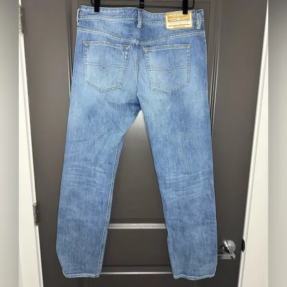 🔥 DIESEL BUSTER-X JEANS | 34x32 | Light Wash | Distressed Designer Denim