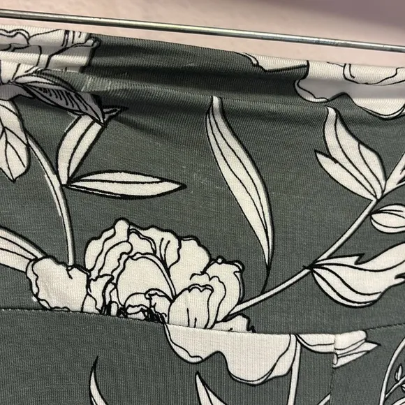 🌸 NWT, Market and Spruce Green, Floral Maxi Skirt