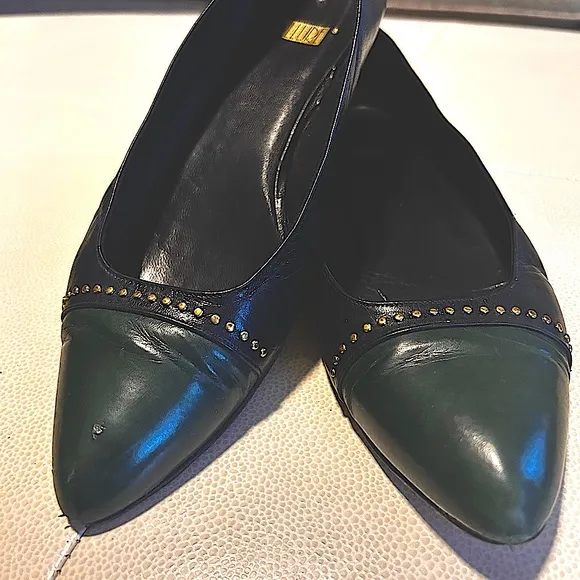 *** RARE Vintage Allure Two-Tone Navy/Green Toe Flats-Size 9N
