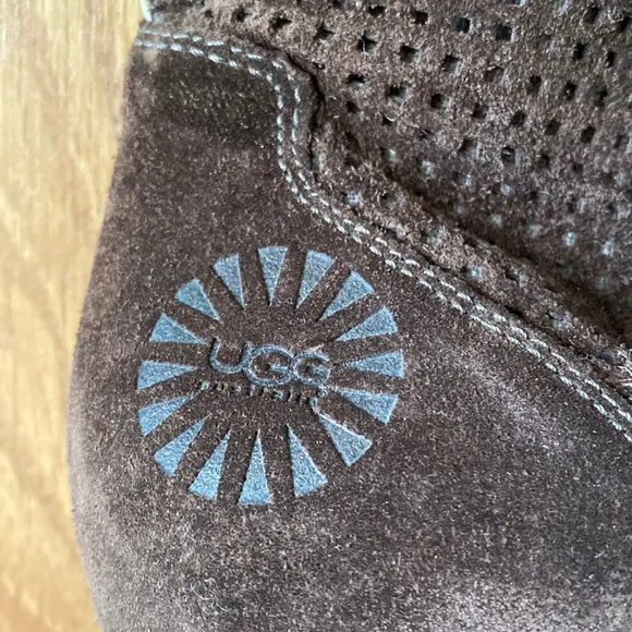 ❤️ UGG Slouchy Fleece Brown Boots Size 9