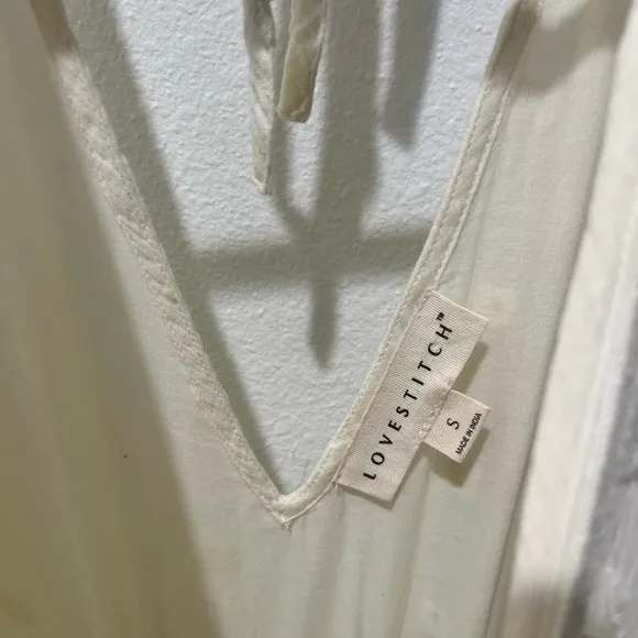 14) LOVE STITCH IVORY CREAM EMBROIDERED FLUTTER SLEEVE MAXI DRESS SIZE SMALL