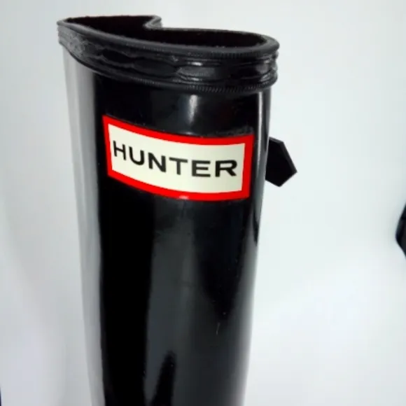 $185 Hunter Wellies Tall Black Gloss Rain Boots Buckles 8