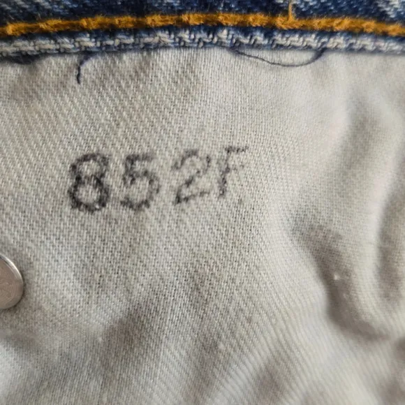 1980s Vintage Levi’s USA Made 501 XX Light Stonewash Denim Mini Skirt Size 4