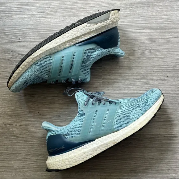 [8.5] Adidas UltraBoost 3.0 Running Shoes In Ice Blue Women’s Trainers S82055
