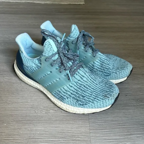 [8.5] Adidas UltraBoost 3.0 Running Shoes In Ice Blue Women’s Trainers S82055
