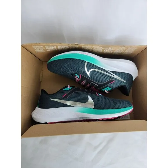 9 MEN'S NIKE AIR ZOOM PEGASUS 40 WIDE FN7991-300 RUNNING SHOES