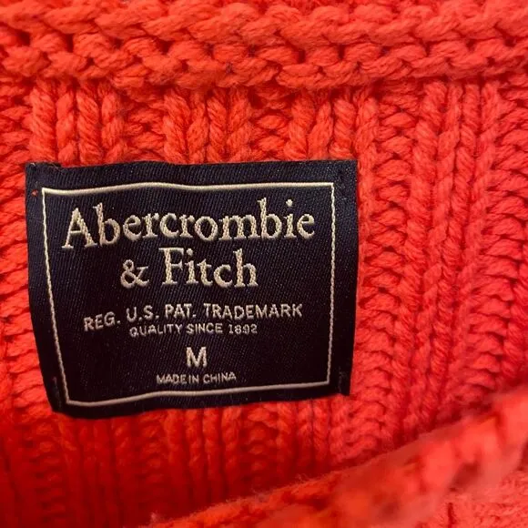 Abercrombie &amp; Fitch Women's Long Sleeve Cable Knit Sweater. Red. Medium. Cute.