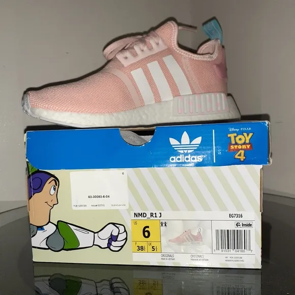 Adidas | Disney Toy Story Bo Peep NMD_R1 J