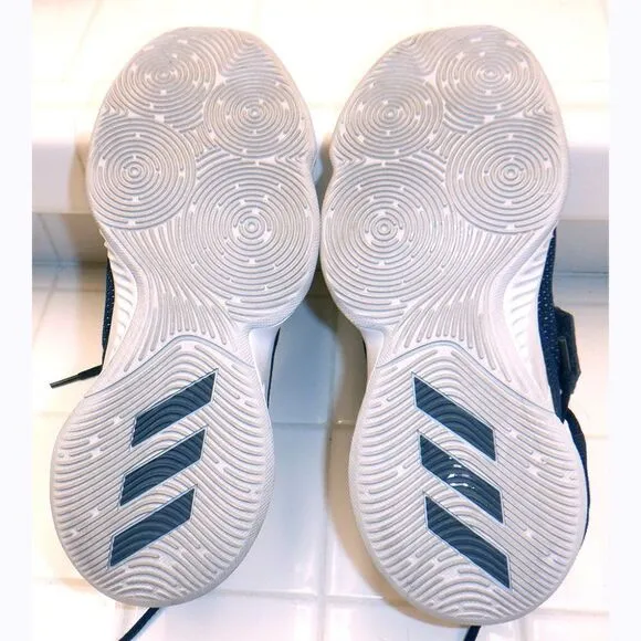 Adidas mens blue EXPLOSIVE Bounce Basketball sneakers Shoes