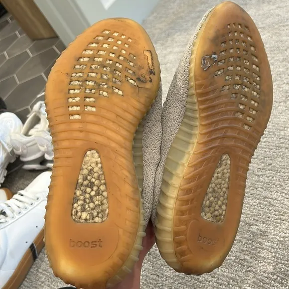 ADIDAS Men's Yeezy Boost 350 V2 Sesame Shoes Size 8.5