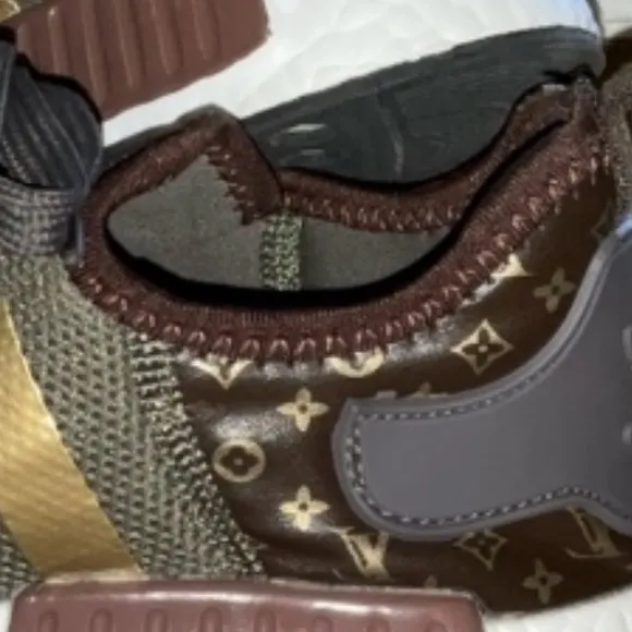 ADIDAS NMDs, Customized to FASHION, EUC