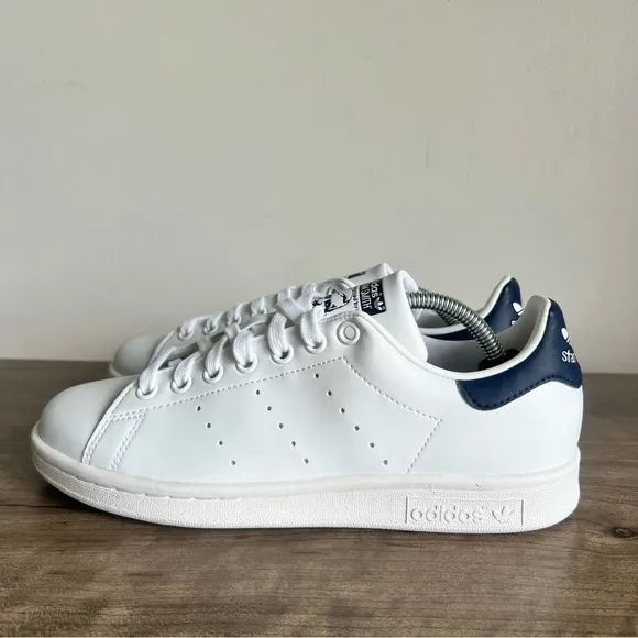 Adidas Originals Stan Smith Women's Shoe Size 7 #B1192