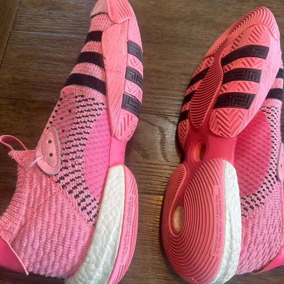 Adidas Trae Young 2.0 Basketball Shoes Knit Mid Pink Trap House Athletic Mens 10