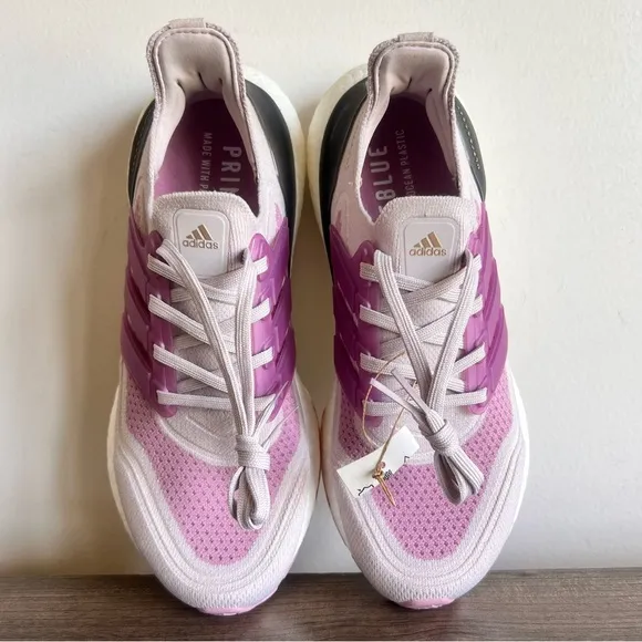 Adidas UltraBoost 21 Women's Shoe Size 8 #484A