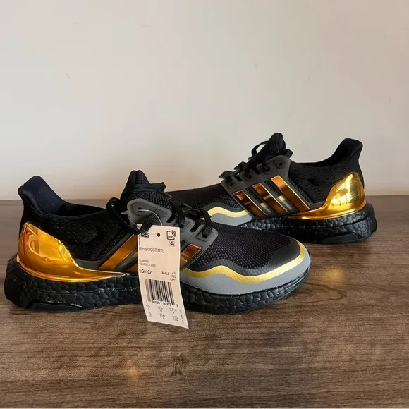 ADIDAS UltraBoost MTL Metallic Gold Shoe Size 5 or 6 #336