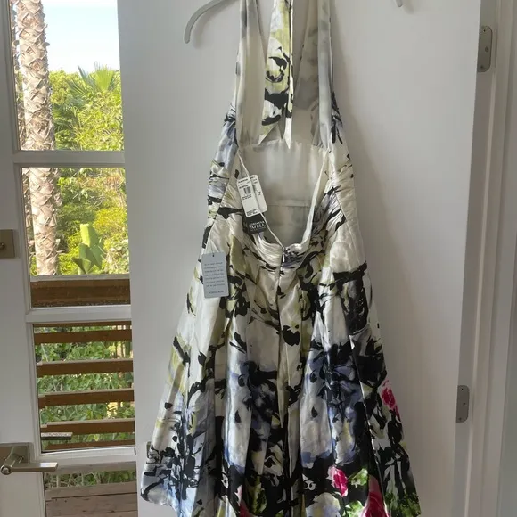 Adrianna Papell Occasions Silk Floral Halter V-Neck Dress, NWT, Size 14‎