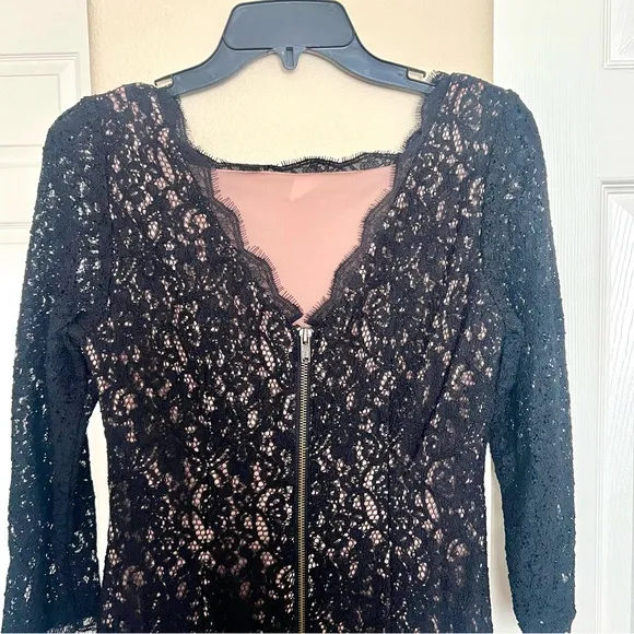 Adrianna Papell Women's 3/4 Sleeve Lace Sheath Dress