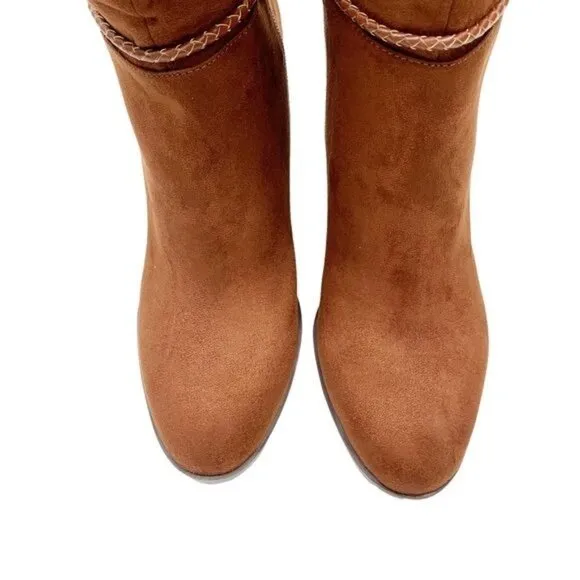 Aerosoles Stonewall Faux Suede Brown Heeled Boots Size 8.5 Memory Foam NIB