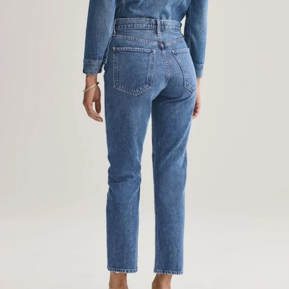 Agolde Riley High Rise Straight Crop Jeans in Air Blue Size 25