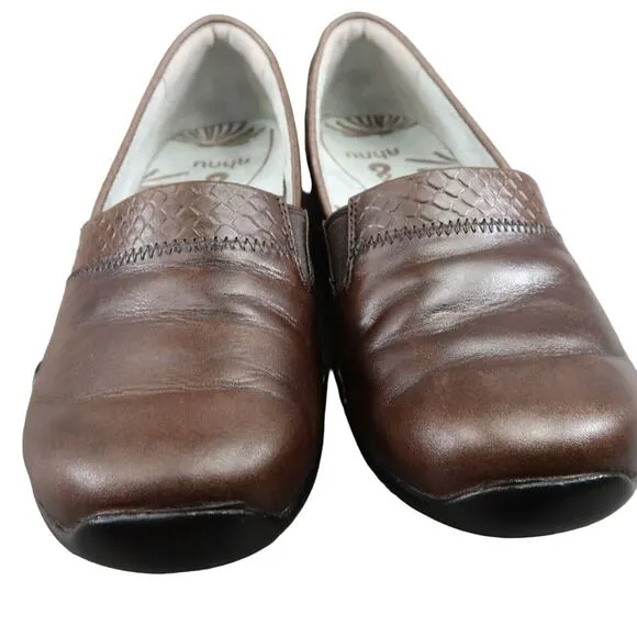 Ahnu Shoes Womens 7 Slip On Loafer Classic Leather Comfort Classic Active Brown