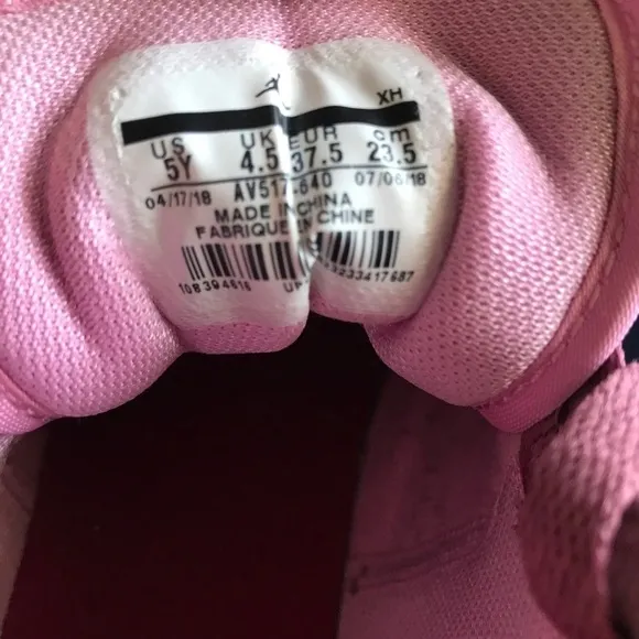 Air Jordan 1 Mid SE GS pink rose shoes