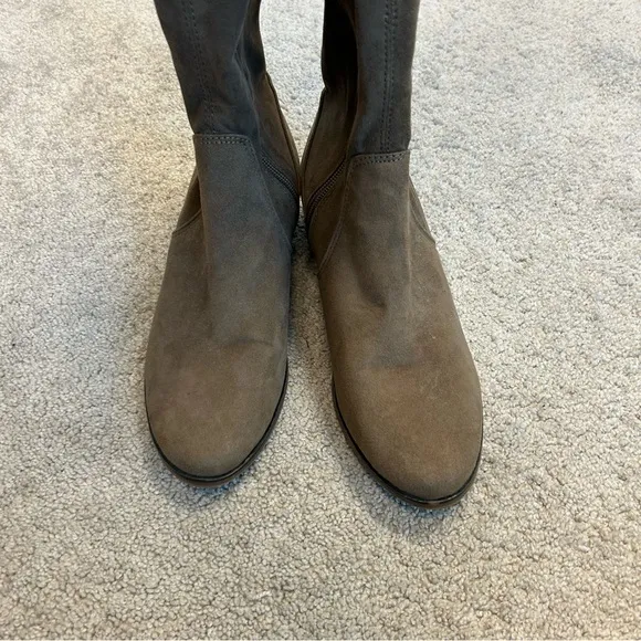 Aldo chocolate brown faux suede knee-high over the knee flat heeled boots Sz 9