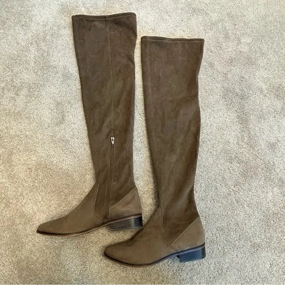 Aldo chocolate brown faux suede knee-high over the knee flat heeled boots Sz 9