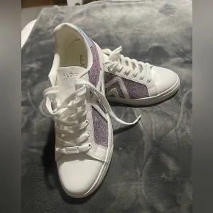 Aldo Women's White Glitter Casual Sneakers Sz 9