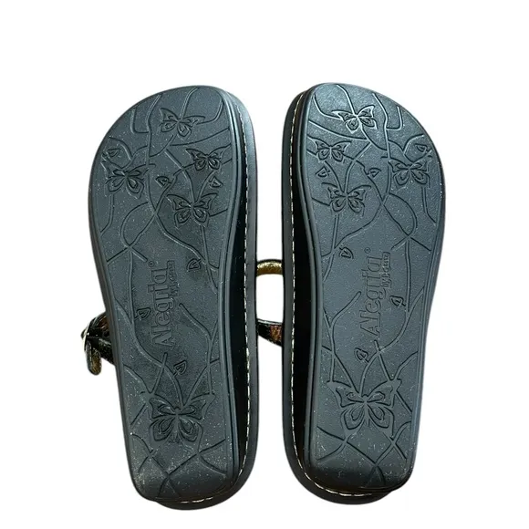Alegria Tuscany Gold Floral Leather Mules Slip On Shoes 37 W.