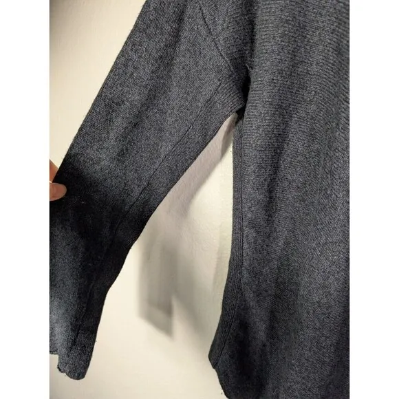 Alice   Olivia Sweater Womens M Navy Blue Angora Wool Blend Asymmetrical Hem N98