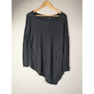 Alice   Olivia Sweater Womens M Navy Blue Angora Wool Blend Asymmetrical Hem N98