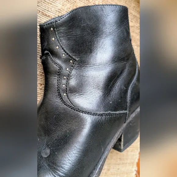 All Saints • Leather Ankle Boots Flat Toe Studded Booties in Black