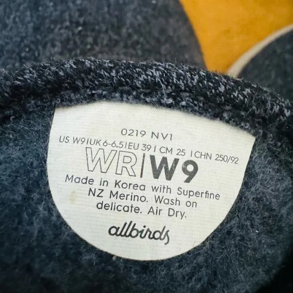 Allbirds Womens Wool Runners 0219 NV1 Gray Everday Sneakers Sz 8 Left Sz 9 Right