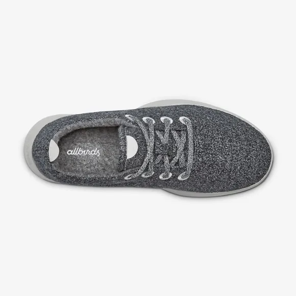 Allbirds women’s wool runners! Natural grey size 9.5!