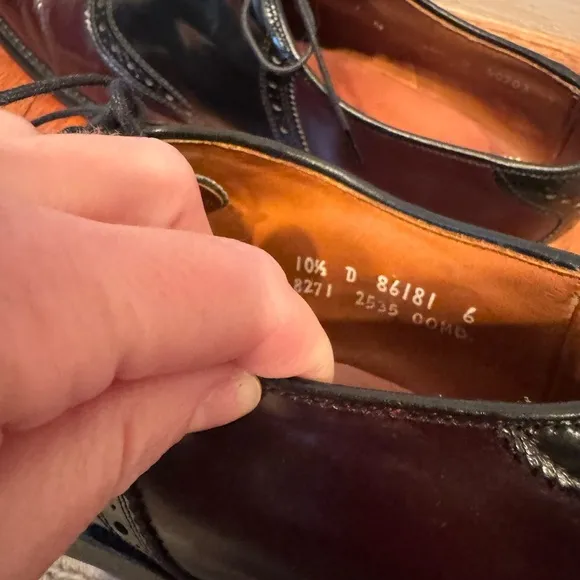 Allen Edmonds Shelton Saddle Oxford shoes lace up derby saddle brown black