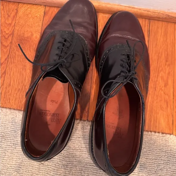 Allen Edmonds Shelton Saddle Oxford shoes lace up derby saddle brown black