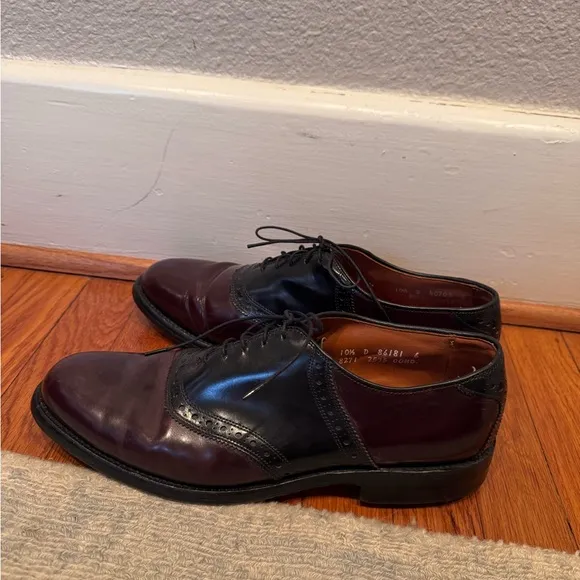 Allen Edmonds Shelton Saddle Oxford shoes lace up derby saddle brown black