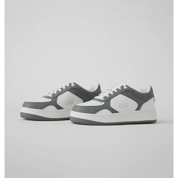 ALO Recovery Mode Sneakers - grey - like new