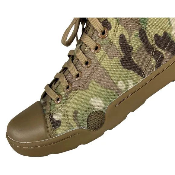 Altama 333000 GSA Maritime Fin Wide Mid Top Camouflage Boot Size 7.5 W Shoes