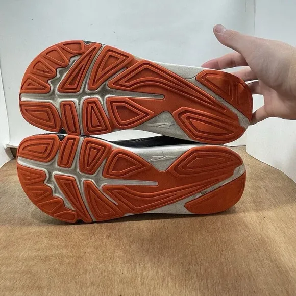 Altra Paradigm 5 Men's Size 11.5 Running Shoes Gray Orange AL0A4VQ0280