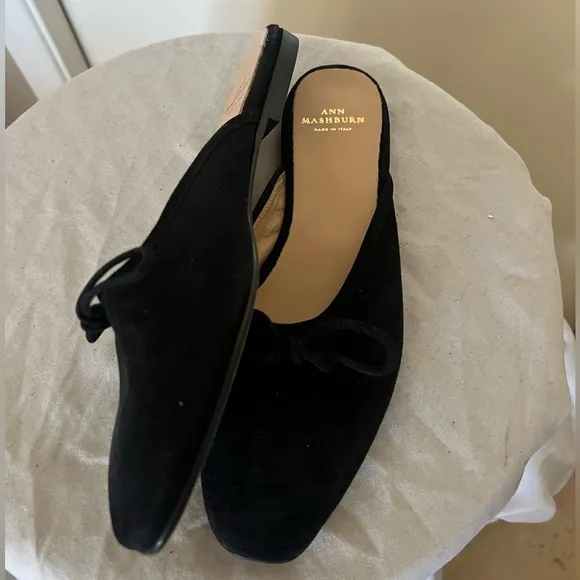Ann Mashburn Joy Mule Black Suede Slip On Shoes Size 37