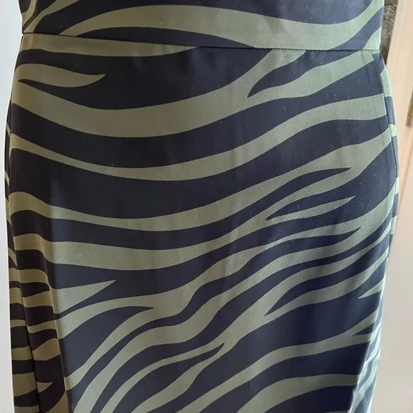 Ann Taylor Petite SZ 00 Skirt‎ NWT
