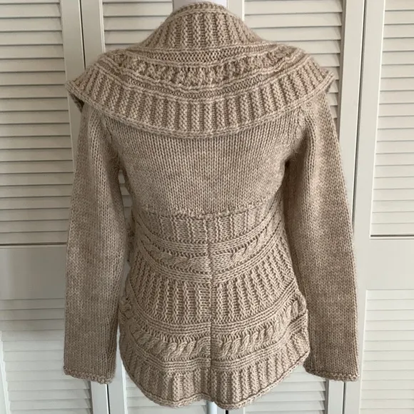Anthropologie Elsamanda Chunky Soft Oatmeal Made in Italy Knit Sweater Size S