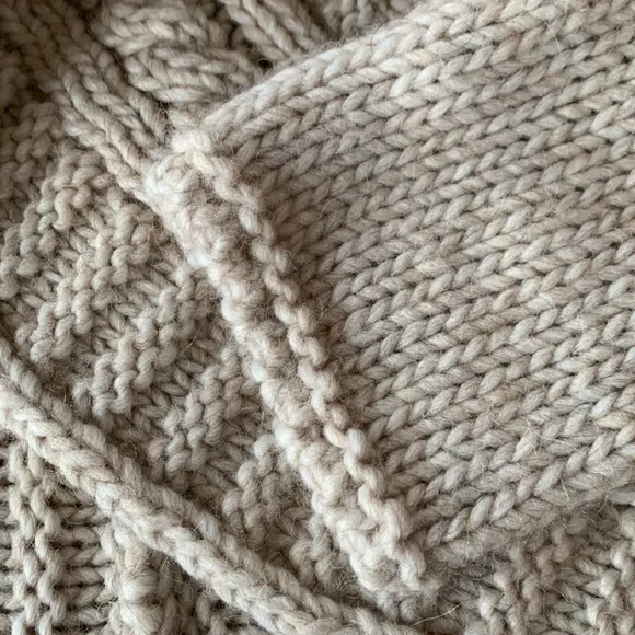 Anthropologie Elsamanda Chunky Soft Oatmeal Made in Italy Knit Sweater Size S