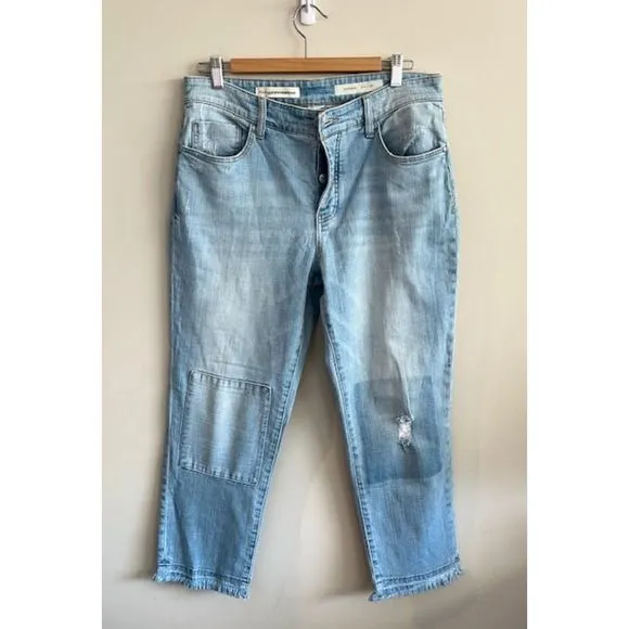 ANTHROPOLOGIE /Pilcro /“HYPHEN” patchwork Denim Boy‎ Fit Crop Size 30/25