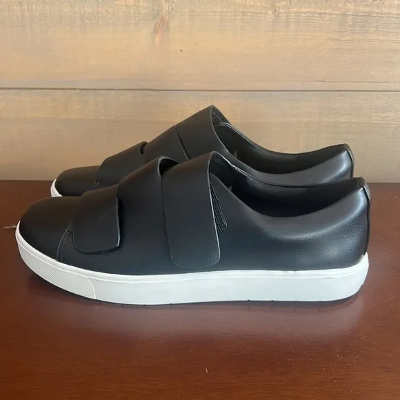 Anthropologie Silent D black no tie slip on shoes sneakers