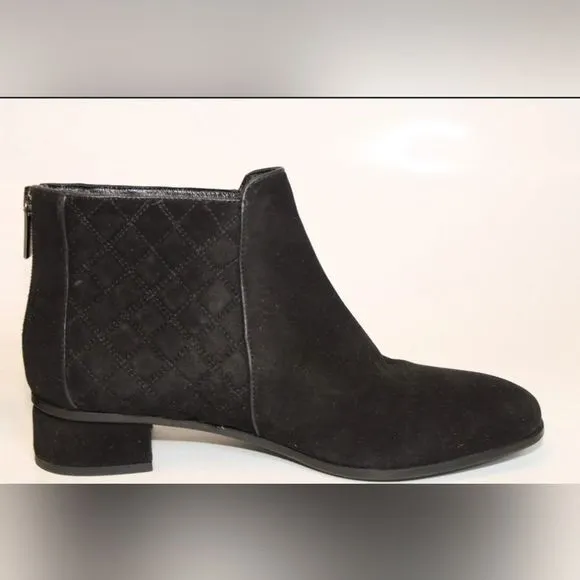 Aquatalia by Marvin K. 8.5 Suede Back Zip Chelsea Flat Ankle Boots