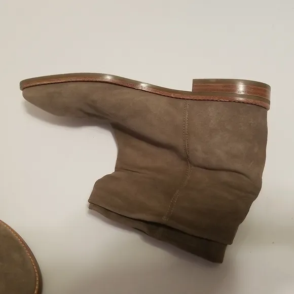 Aquatalia Caleigh Slouch Boots Hidden Platform Wedge Weatherproof Suede Flats Lo