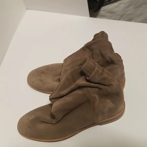 Aquatalia Caleigh Slouch Boots Hidden Platform Wedge Weatherproof Suede Flats Lo