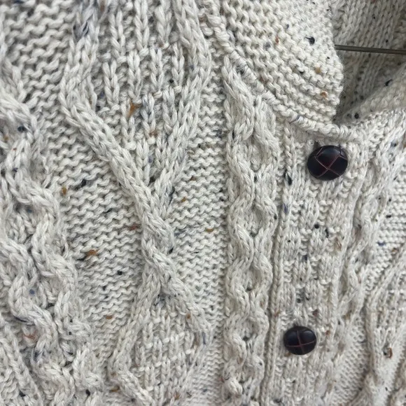 Aran Crafts Wool Sweater Cable Knit High Collar Button Large Beige Wool Ireland